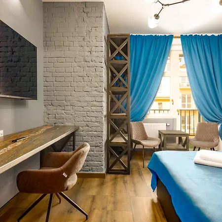 Karlovy Charme By Rentez Apartament